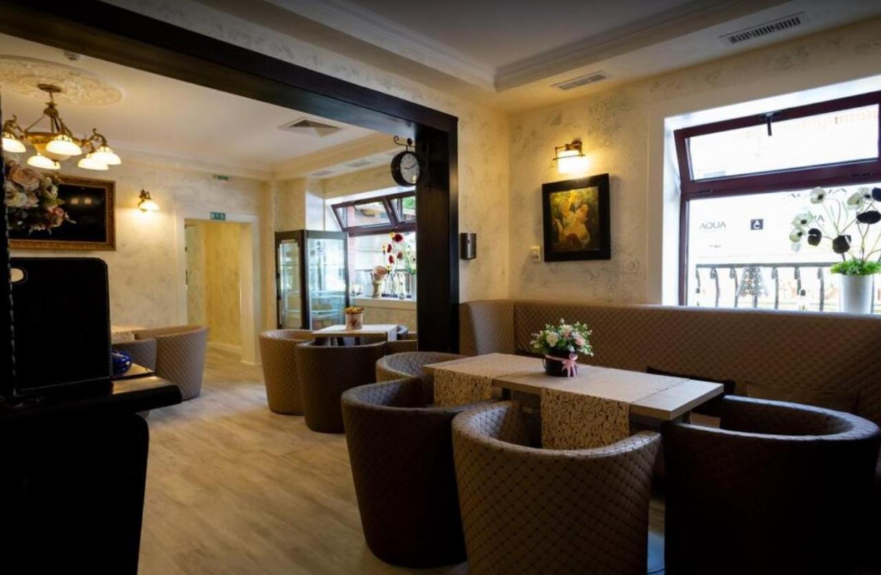 Pensiune Turistica Tosca Bacău Екстериор снимка
